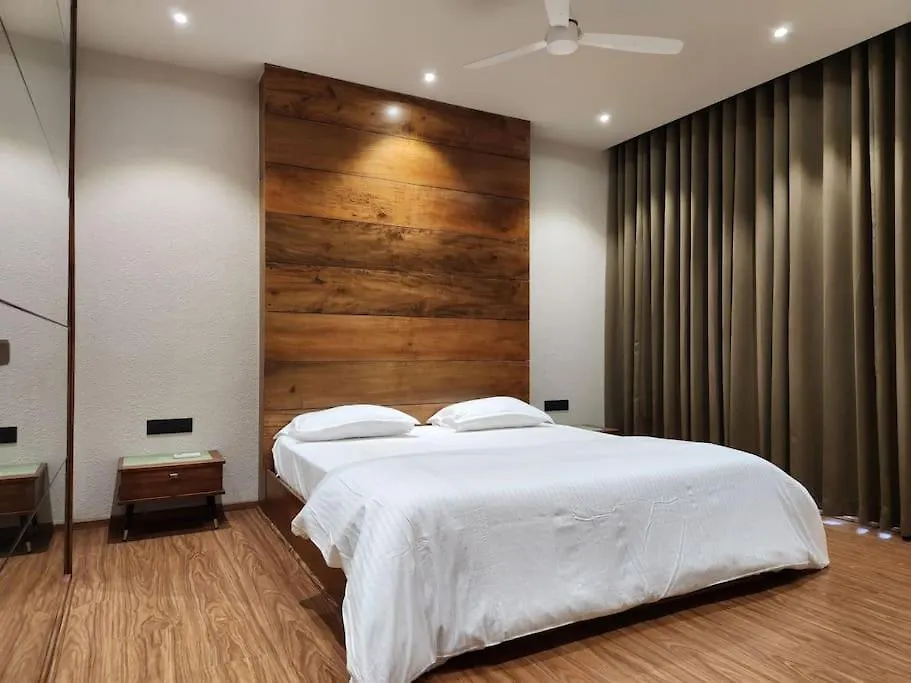Gulzar 2Bhk Service Apartment, Kannur Daire