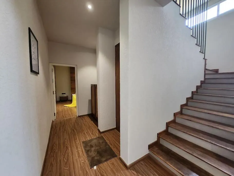 Gulzar 2Bhk Service Apartment, Kannur Hindistan